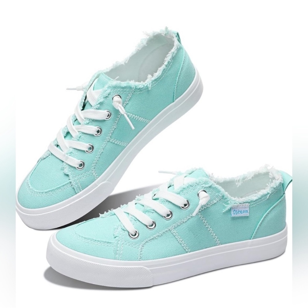 Obtaom Women’s Canvas Fashion Sneakers NEW with tags running shoes 9